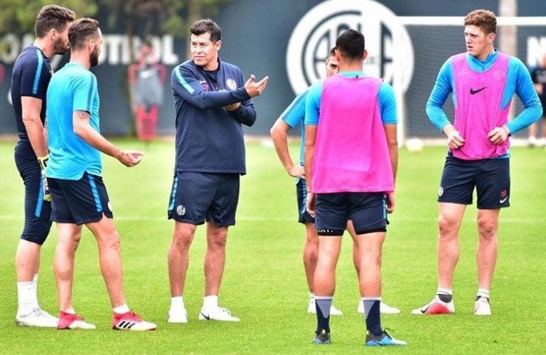 jorge almirón primer entrenamiento