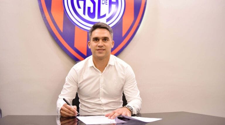 matias caruzzo hablo en conferencia de prensa