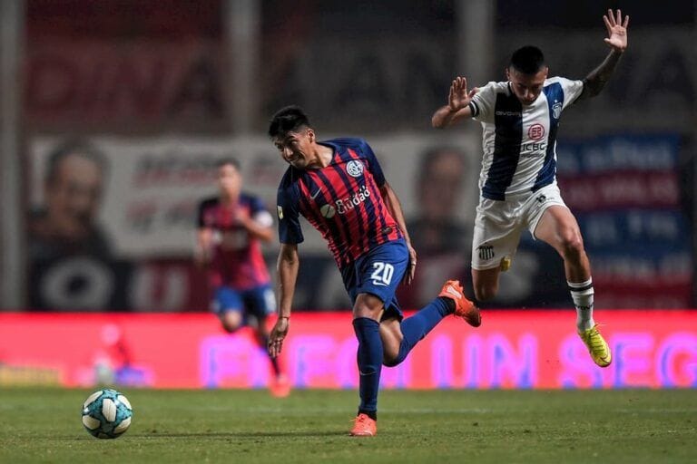 Pasaje del encuentro ante Talleres de Córdoba